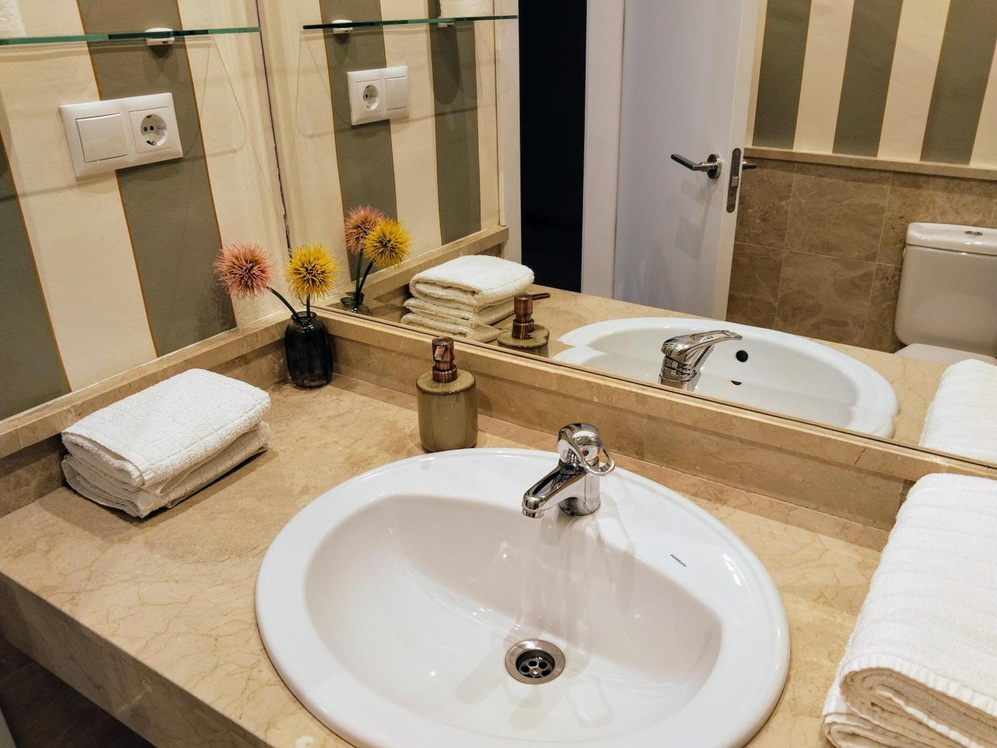 Apartamentos Serrallo Гранада Экстерьер фото