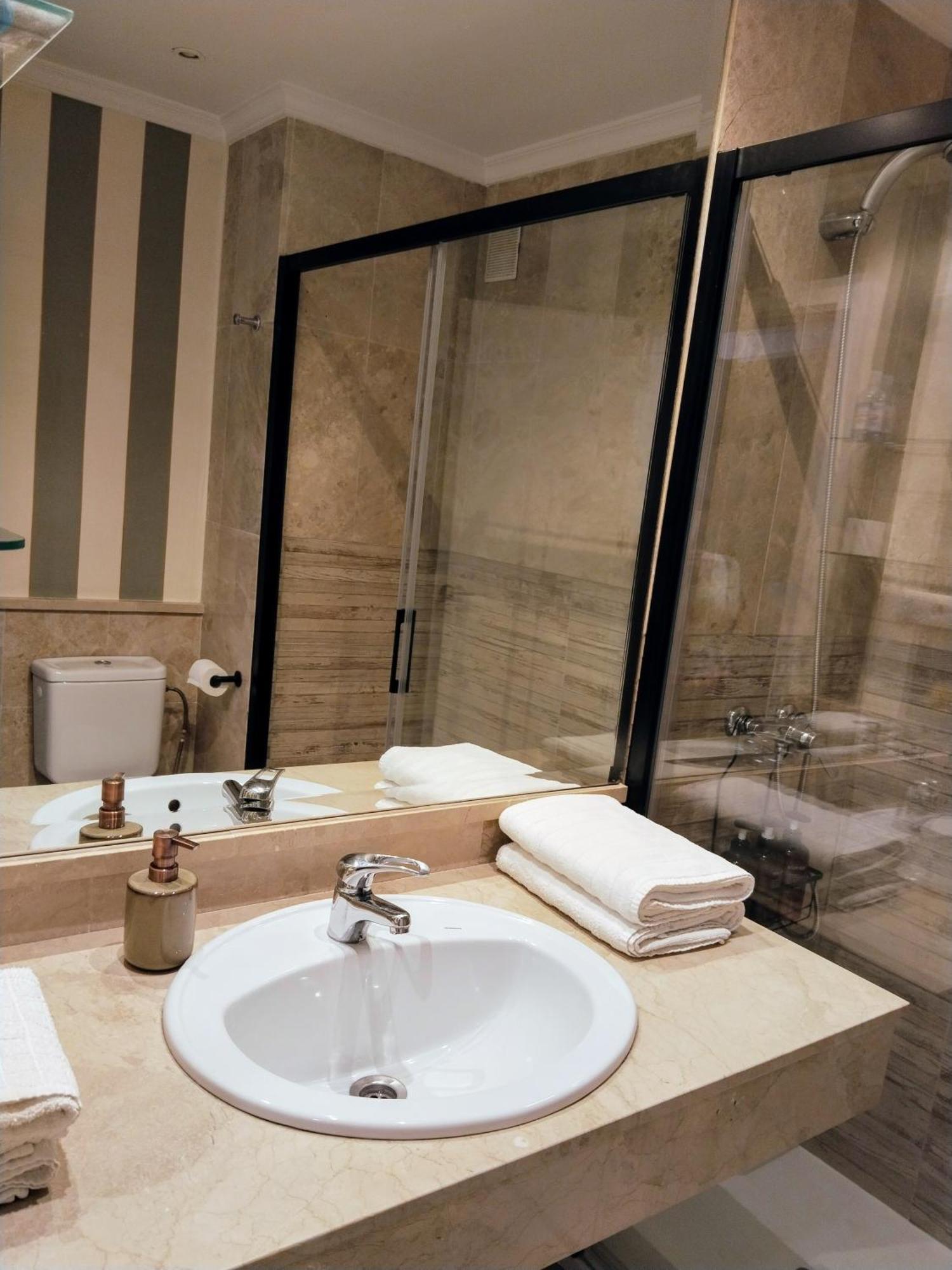 Apartamentos Serrallo Гранада Экстерьер фото