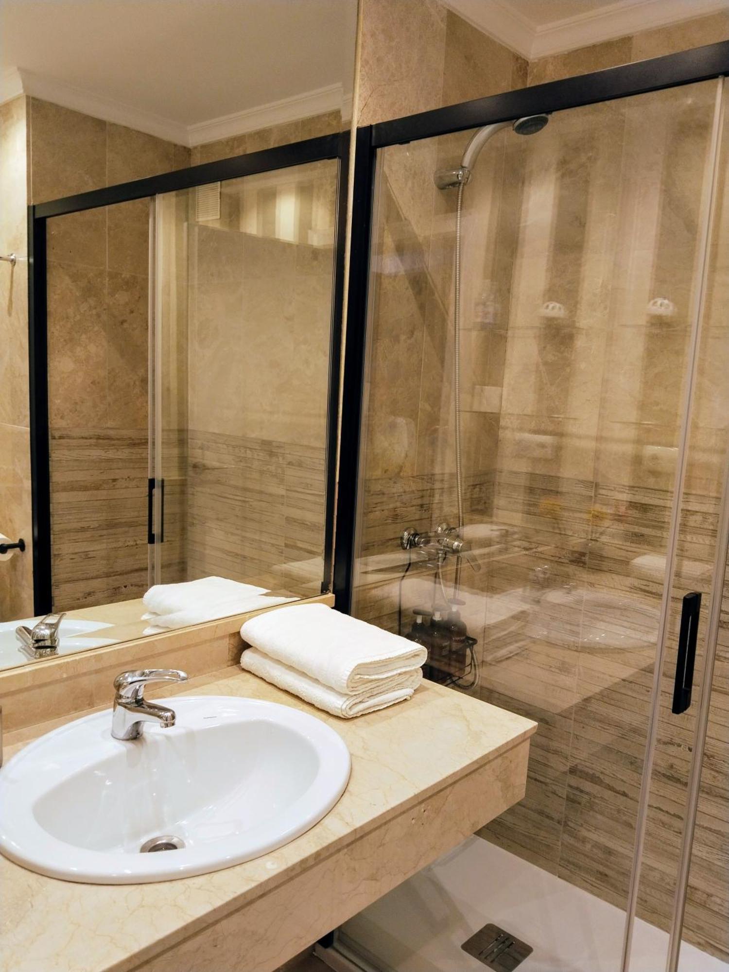 Apartamentos Serrallo Гранада Экстерьер фото